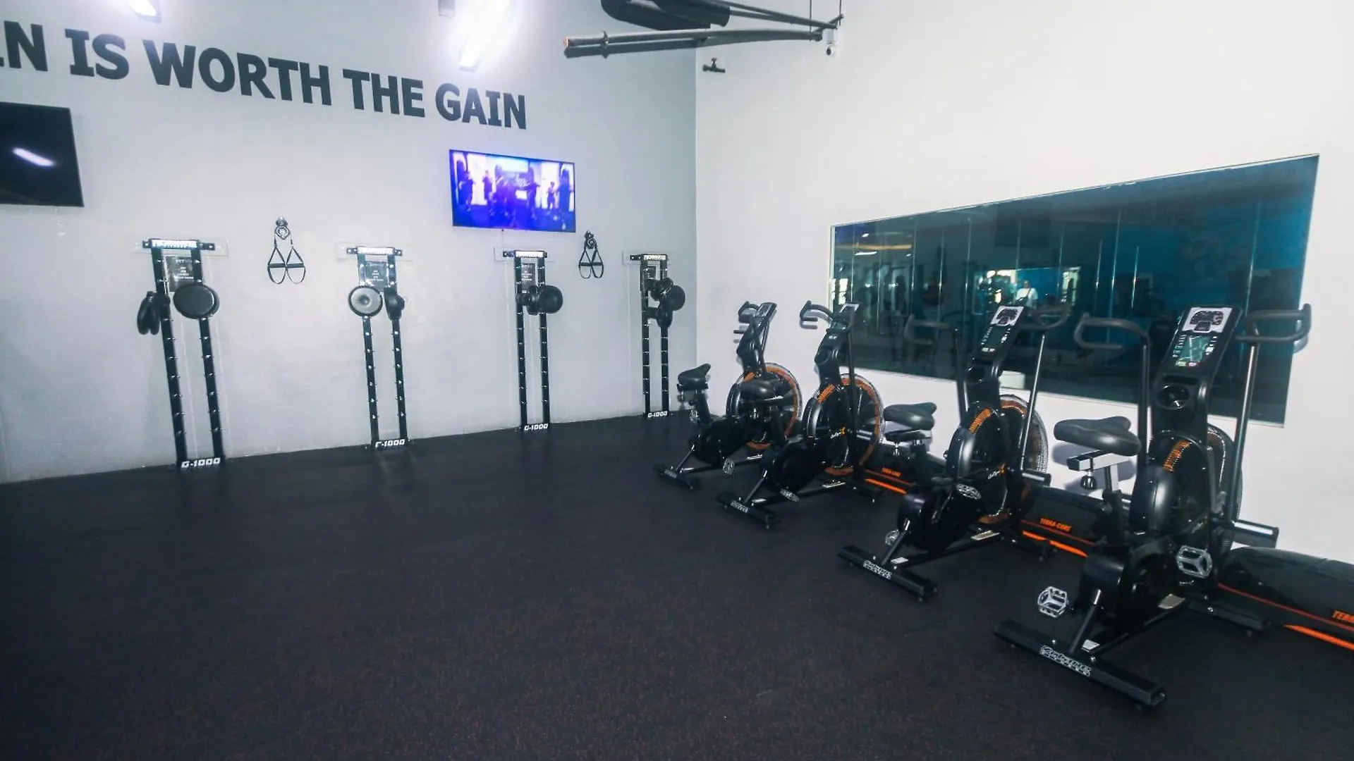 Royal Polo Club Air Condo Makati Swim Gym Park 300 Mbps Manila