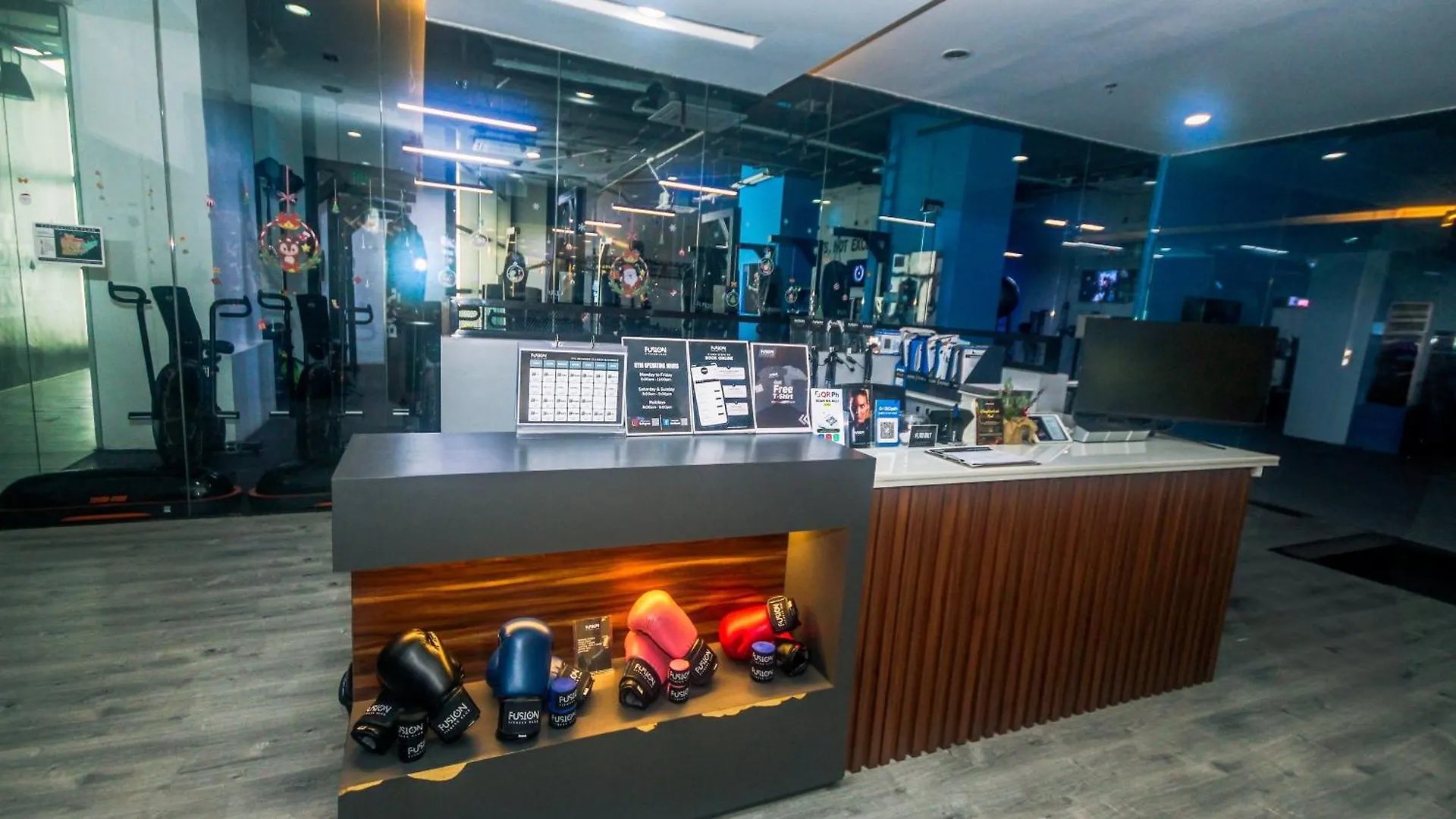Royal Polo Club Air Condo Makati Swim Gym Park 300 Mbps Manila Apartment